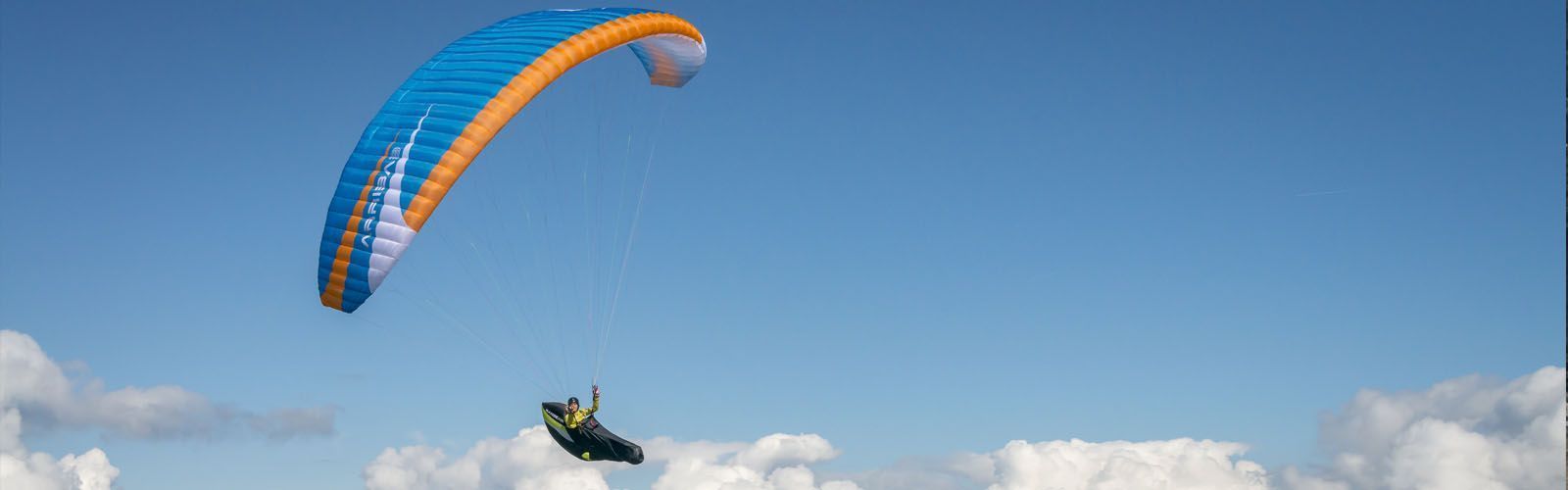 Slider 1 Parapente Arriba Skywalk